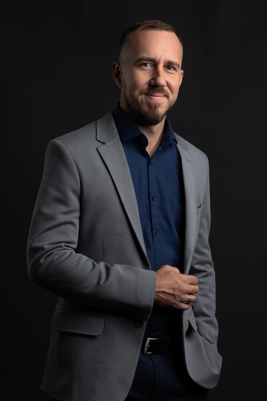 Dr. Diogo Soldatelli — avaliação hormonal feminina em Balneário Camboriú